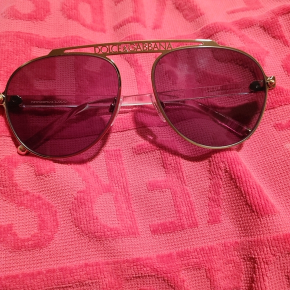 Dolce & Gabbana Sunglasses - Picture 4 of 5